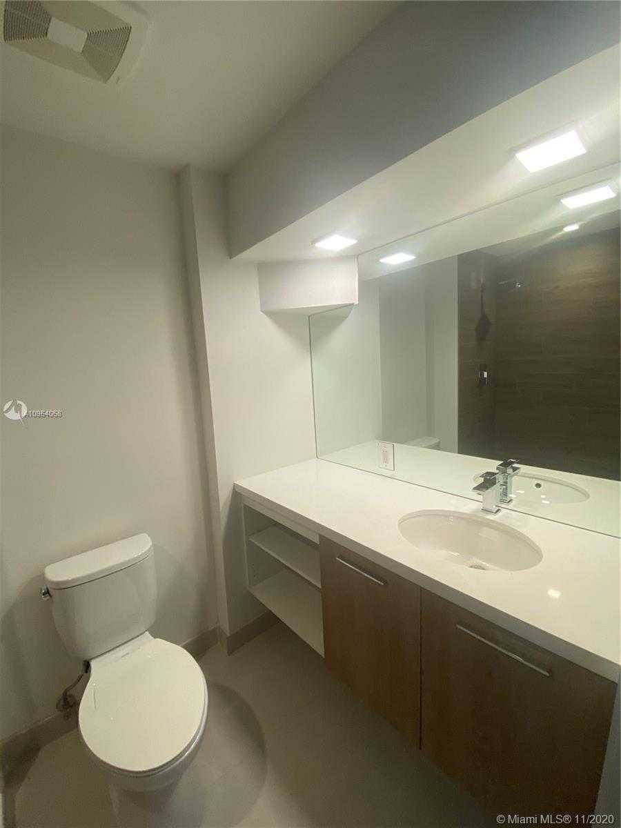 Small Image of 9890 EAST BAY HARBOR DR #th12, Bay Harbor Islands Number 9
