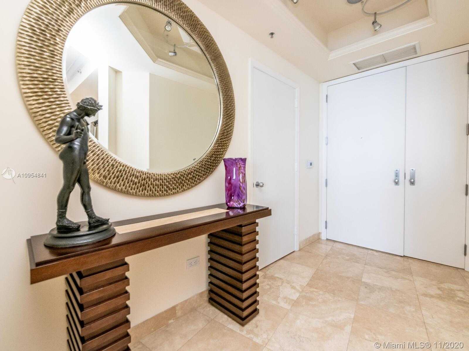 Small Image of 808 BRICKELL KEY DR #3402, Miami Number 3
