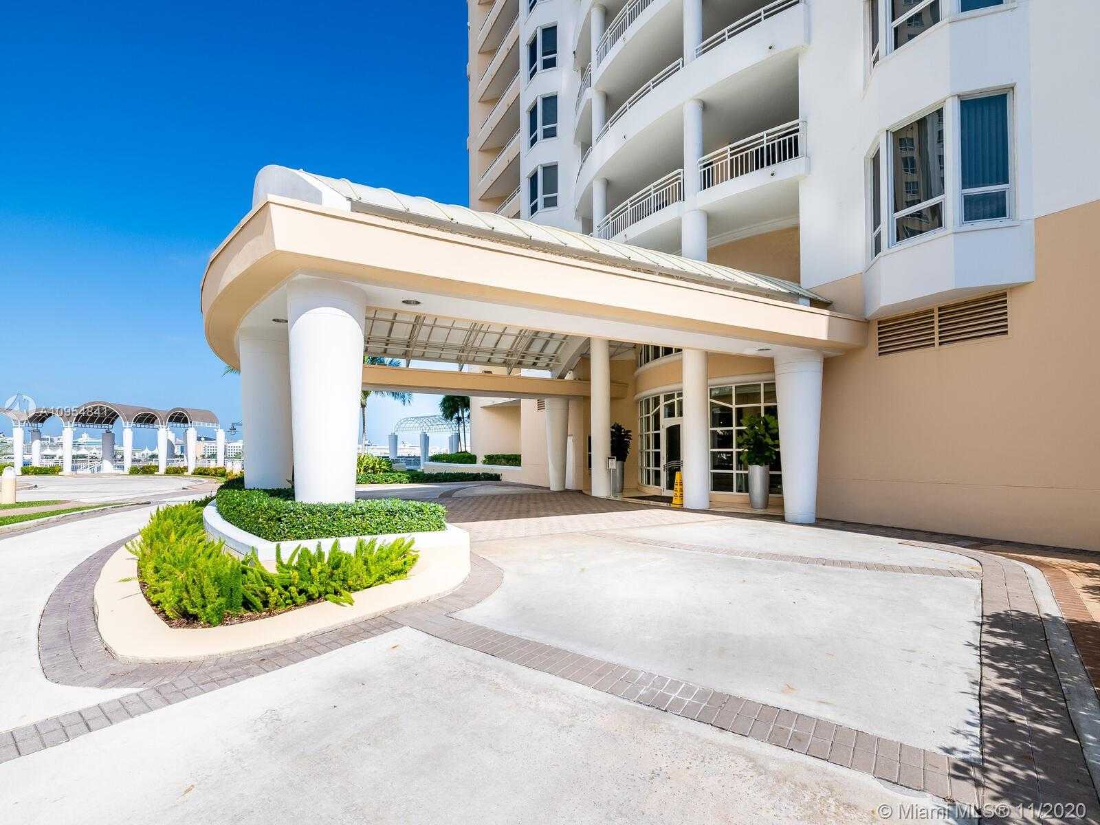 Small Image of 808 BRICKELL KEY DR #3402, Miami Number 31