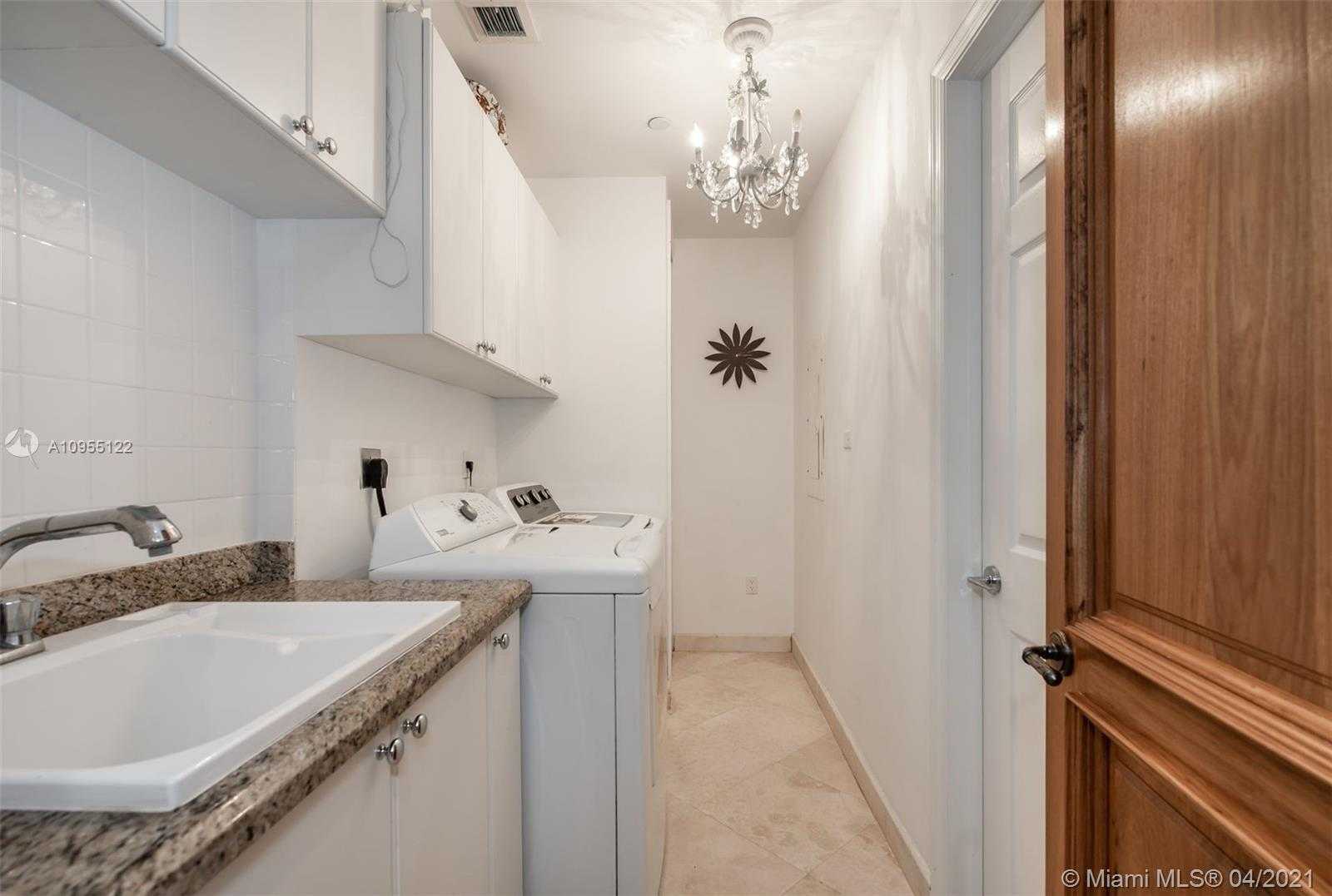 Small Image of 16400 COLLINS AVE #TH-5, Sunny Isles Beach Number 14
