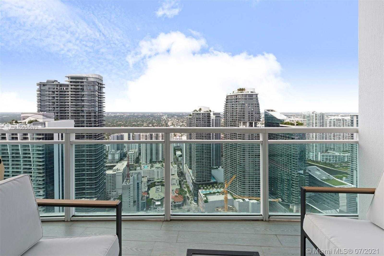 Small Image of 950 BRICKELL BAY DR #5401, Miami Number 21