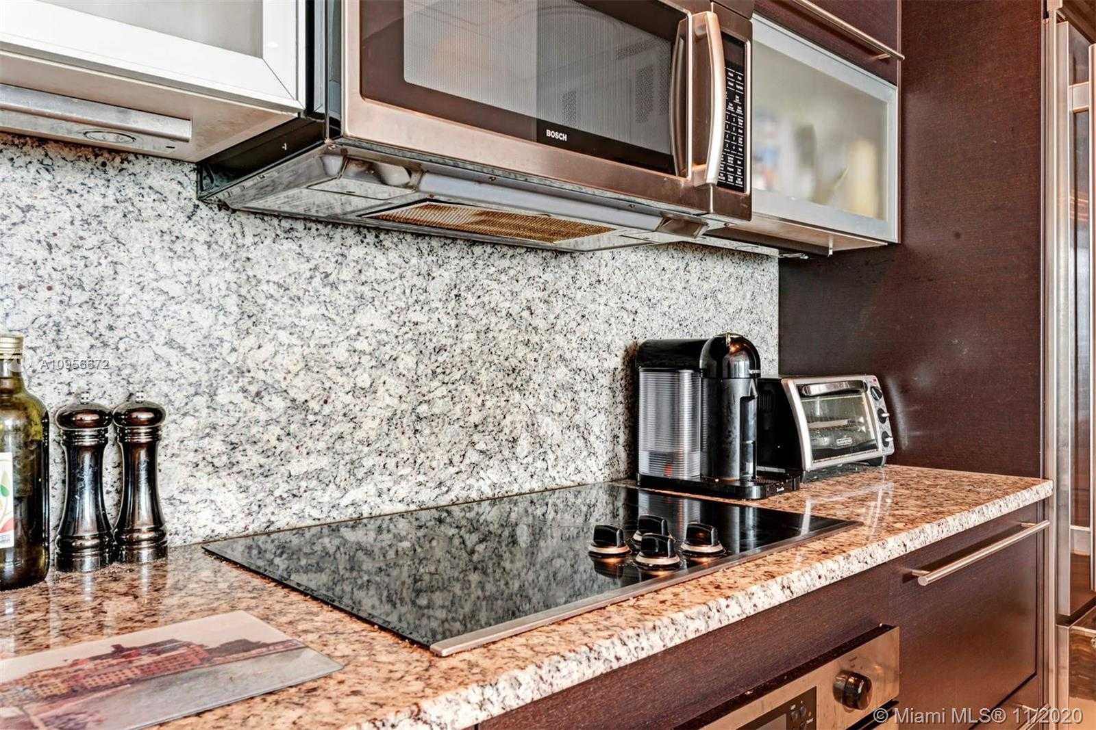 Small Image of 950 BRICKELL BAY DR #5401, Miami Number 5