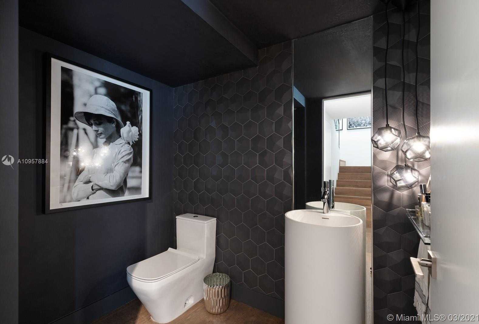 Small Image of 601 NORTH EAST 36TH ST #3407, Miami Number 13