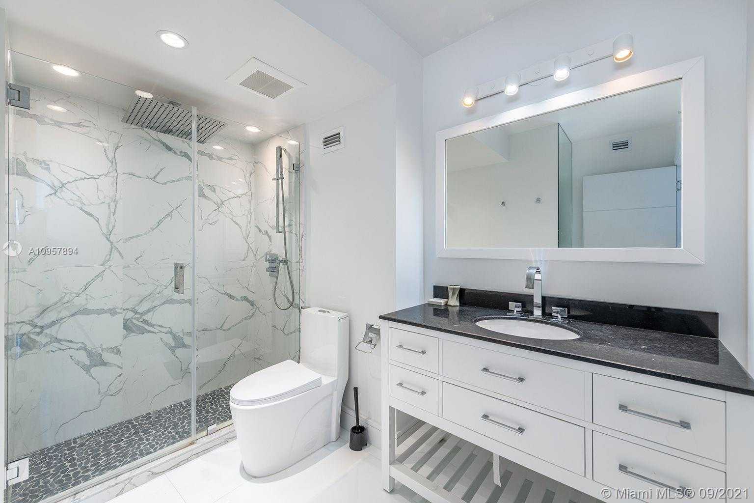 Small Image of 100 LINCOLN RD #1223, Miami Beach Number 12
