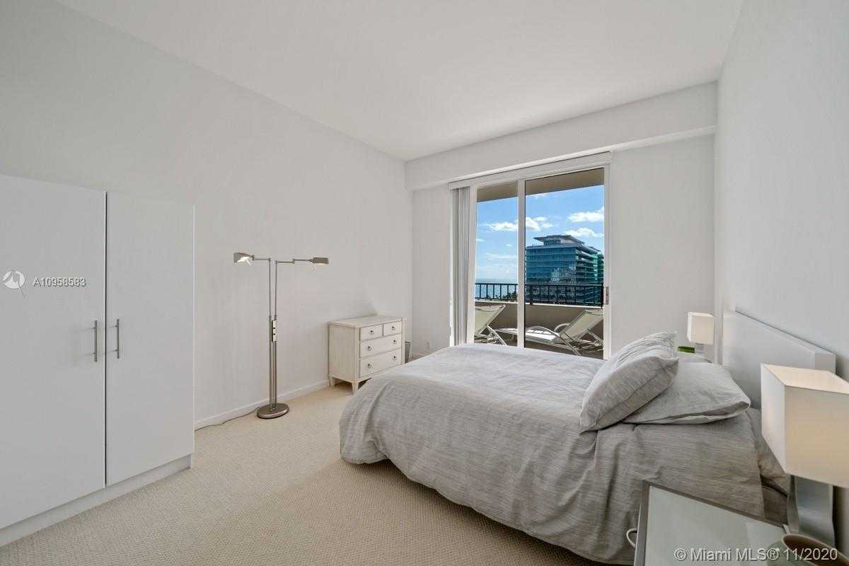 Small Image of 201 CRANDON BLVD #927, Key Biscayne Number 10