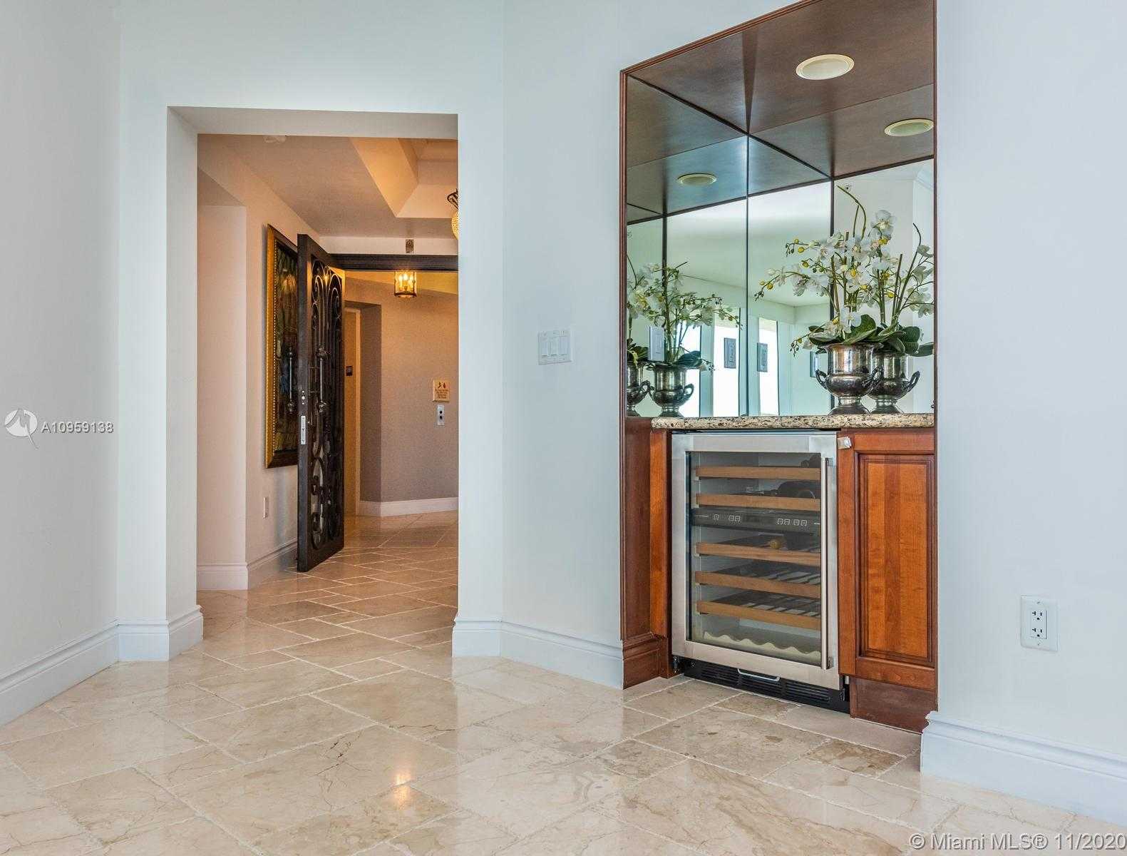 Small Image of 17875 COLLINS AVE #3801, Sunny Isles Beach Number 12