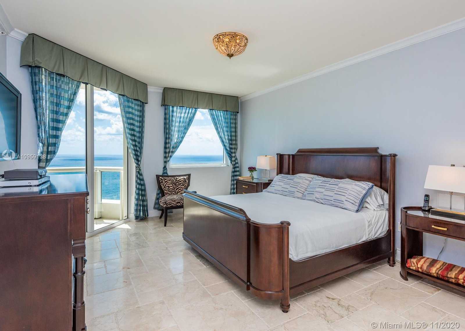 Small Image of 17875 COLLINS AVE #3801, Sunny Isles Beach Number 26