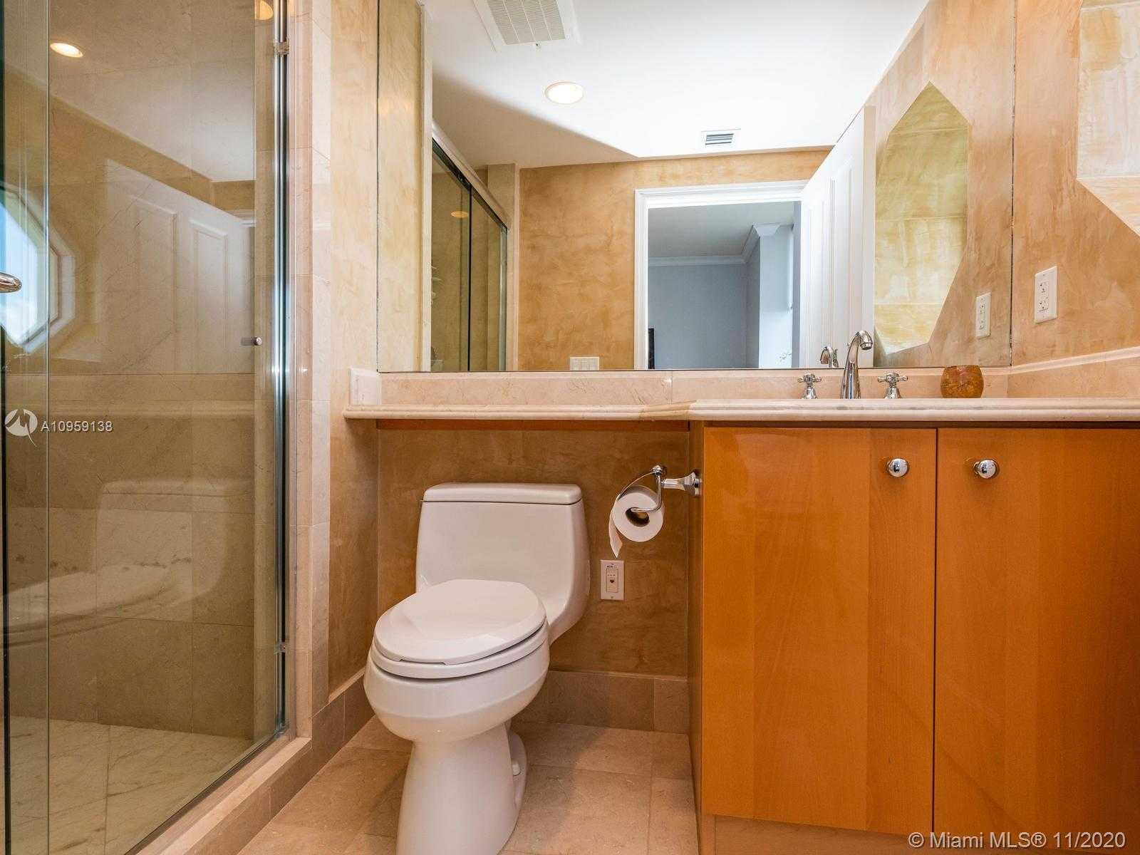 Small Image of 17875 COLLINS AVE #3801, Sunny Isles Beach Number 31