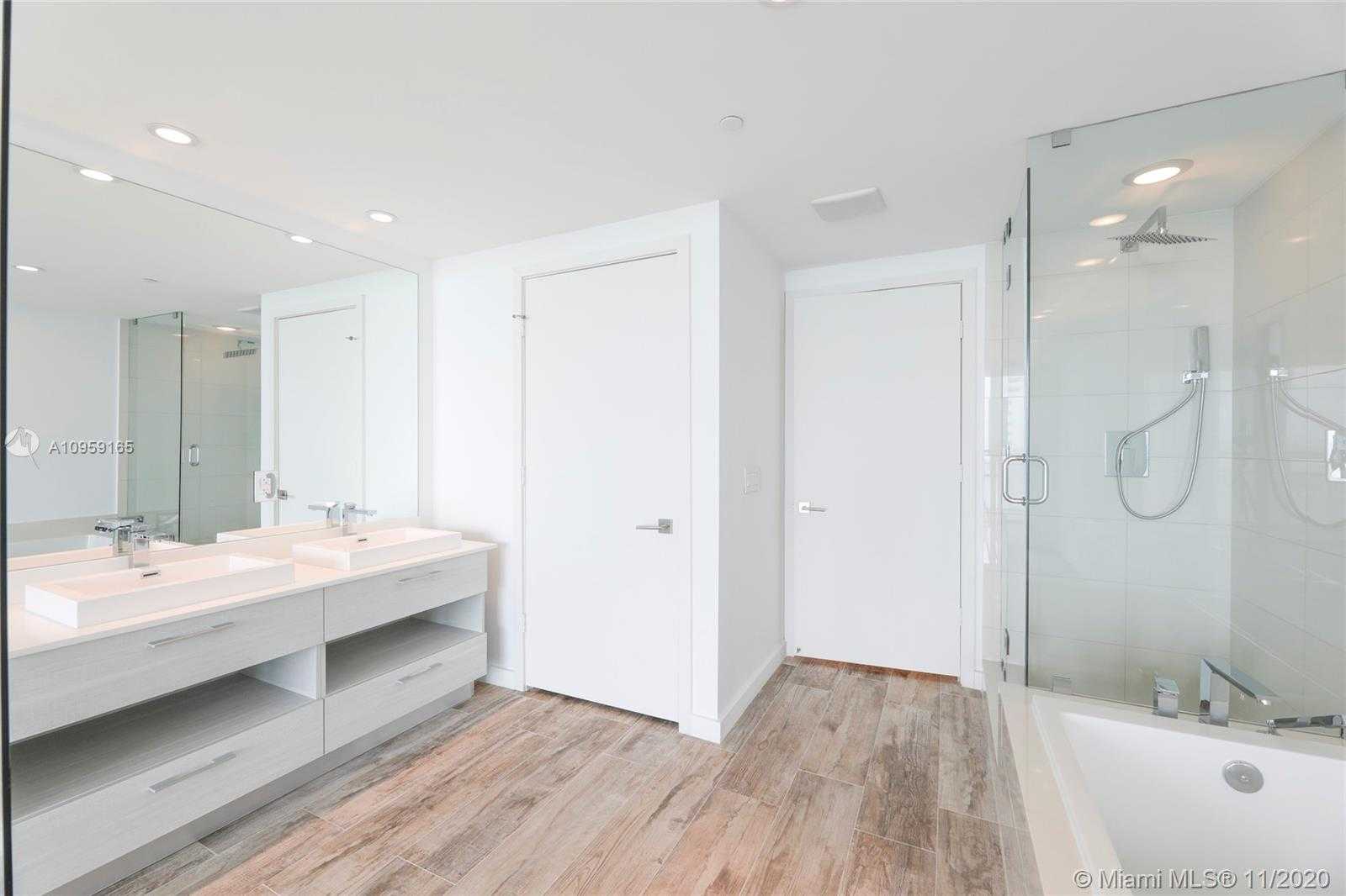 Small Image of 650 NORTH EAST 32ND ST #3701, Miami Number 15