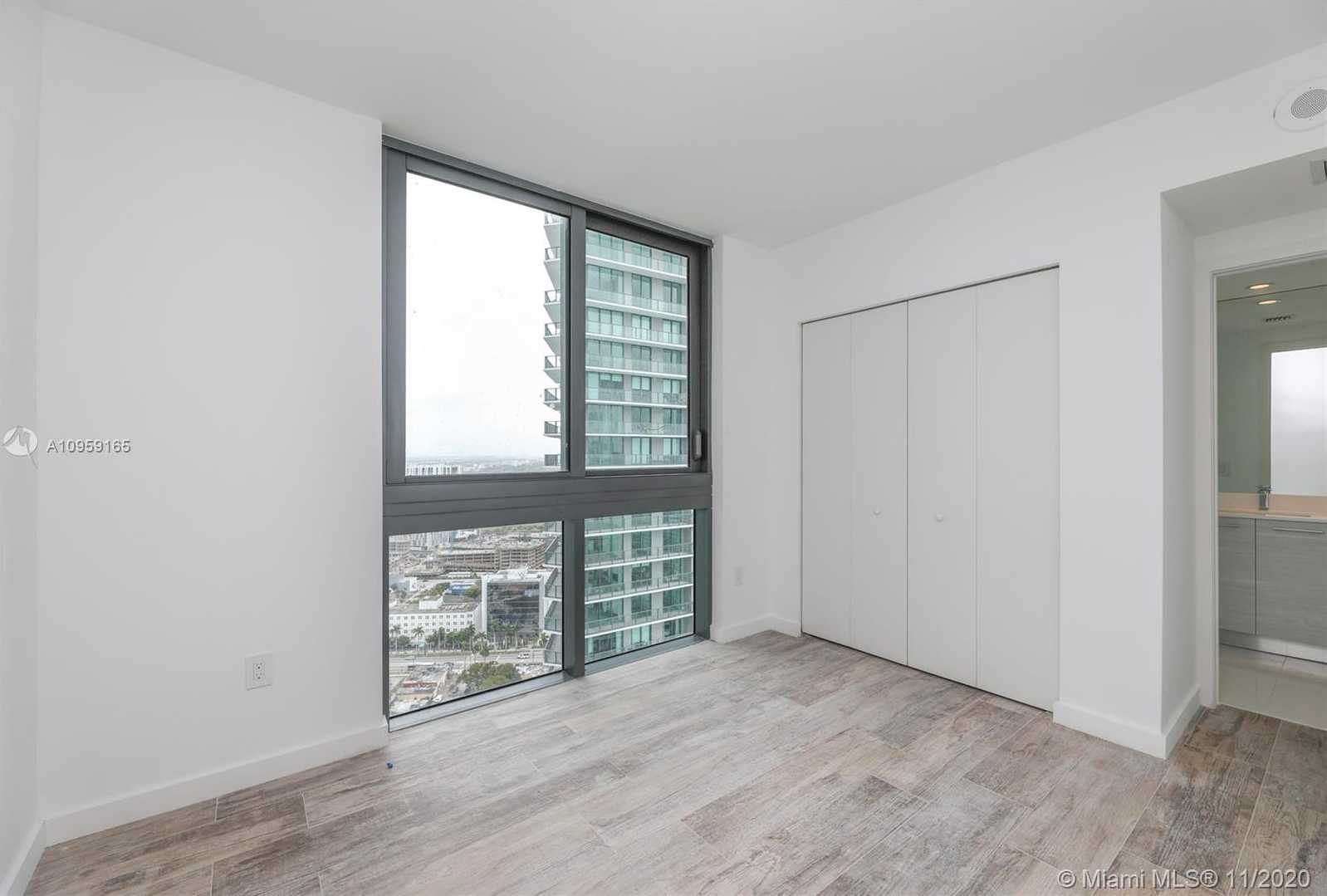 Small Image of 650 NORTH EAST 32ND ST #3701, Miami Number 22