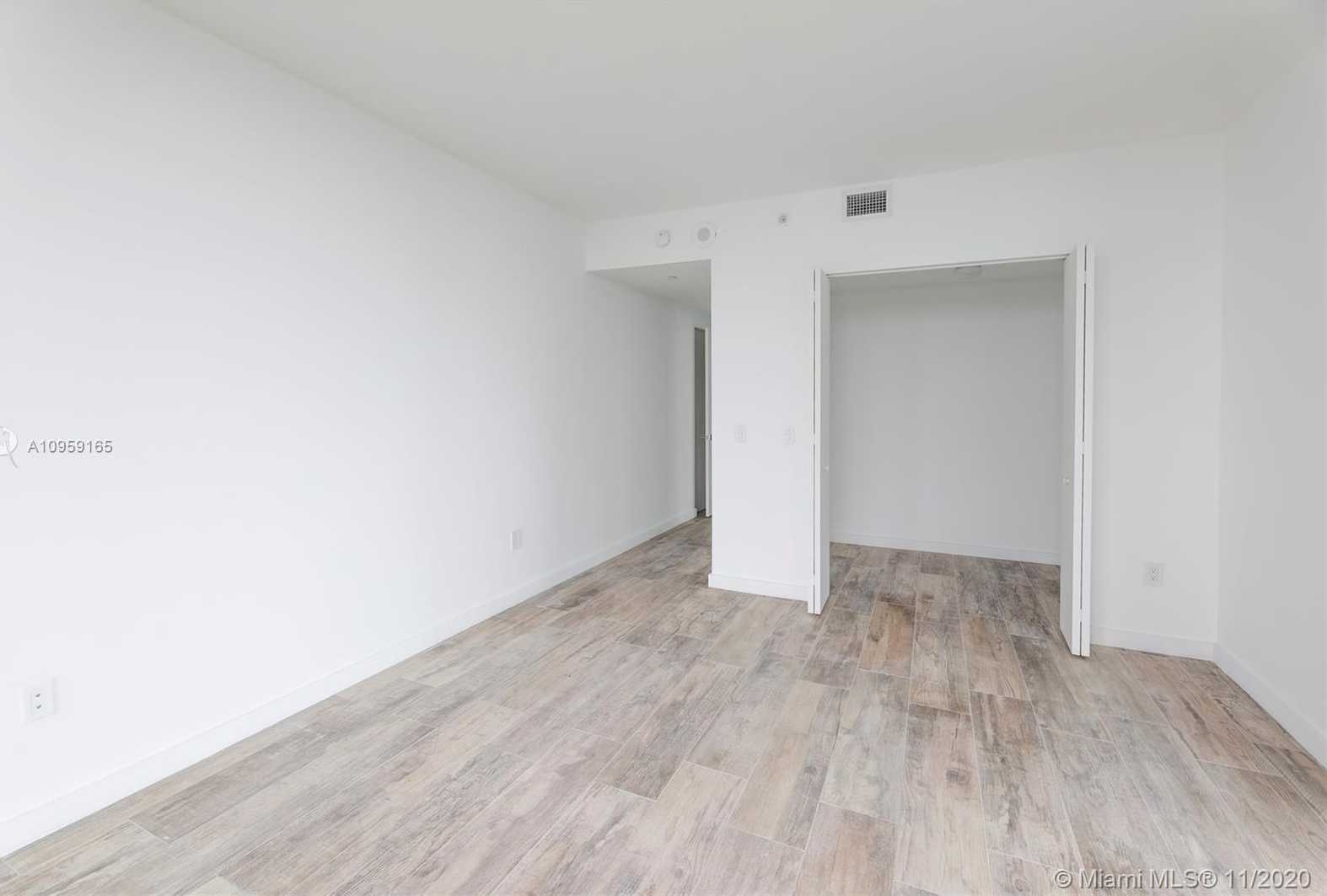 Small Image of 650 NORTH EAST 32ND ST #3701, Miami Number 28