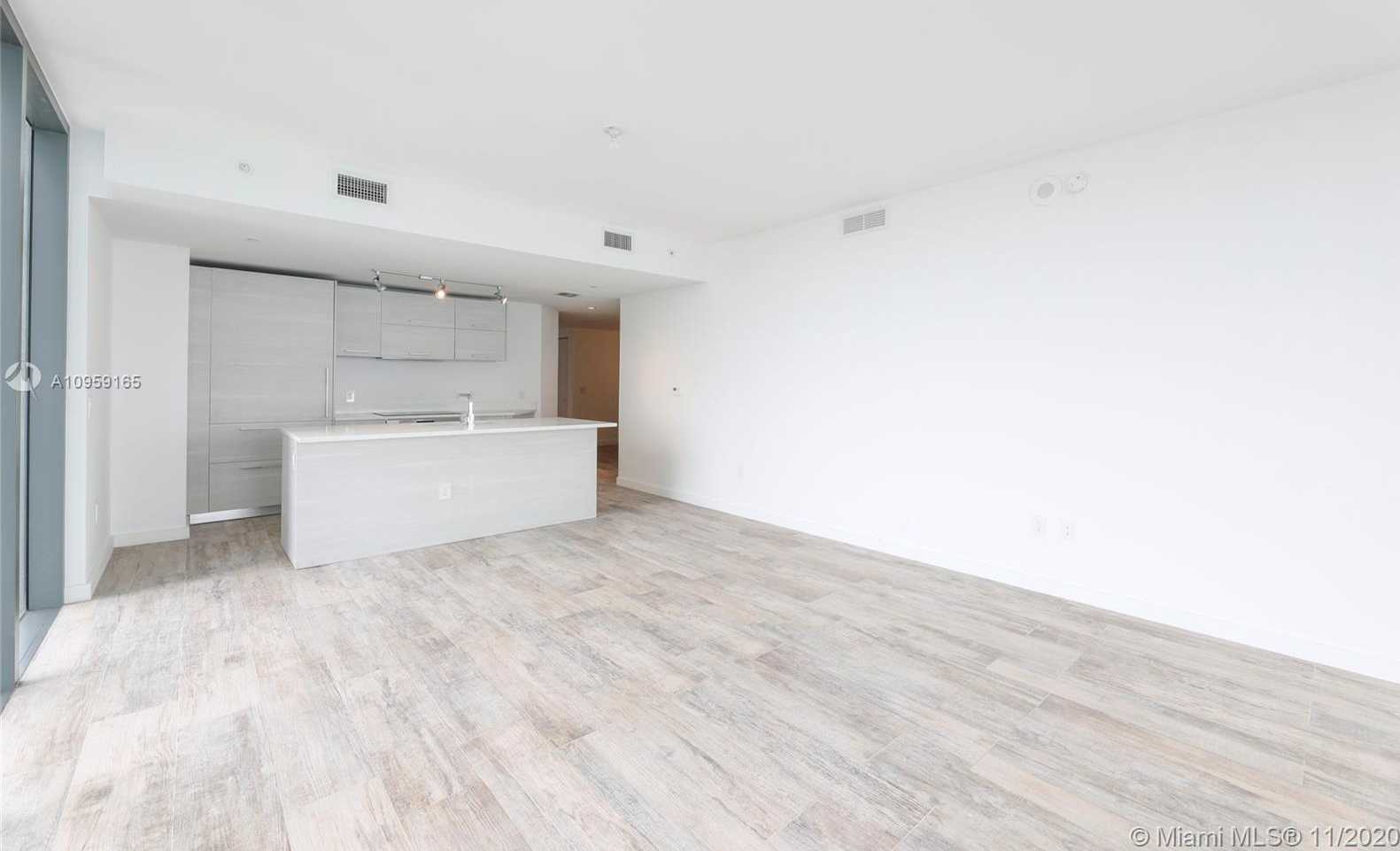 Small Image of 650 NORTH EAST 32ND ST #3701, Miami Number 9