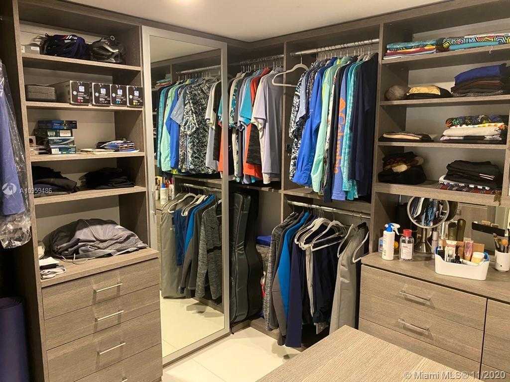 Small Image of 400 SUNNY ISLES BLVD #1820, Sunny Isles Beach Number 15