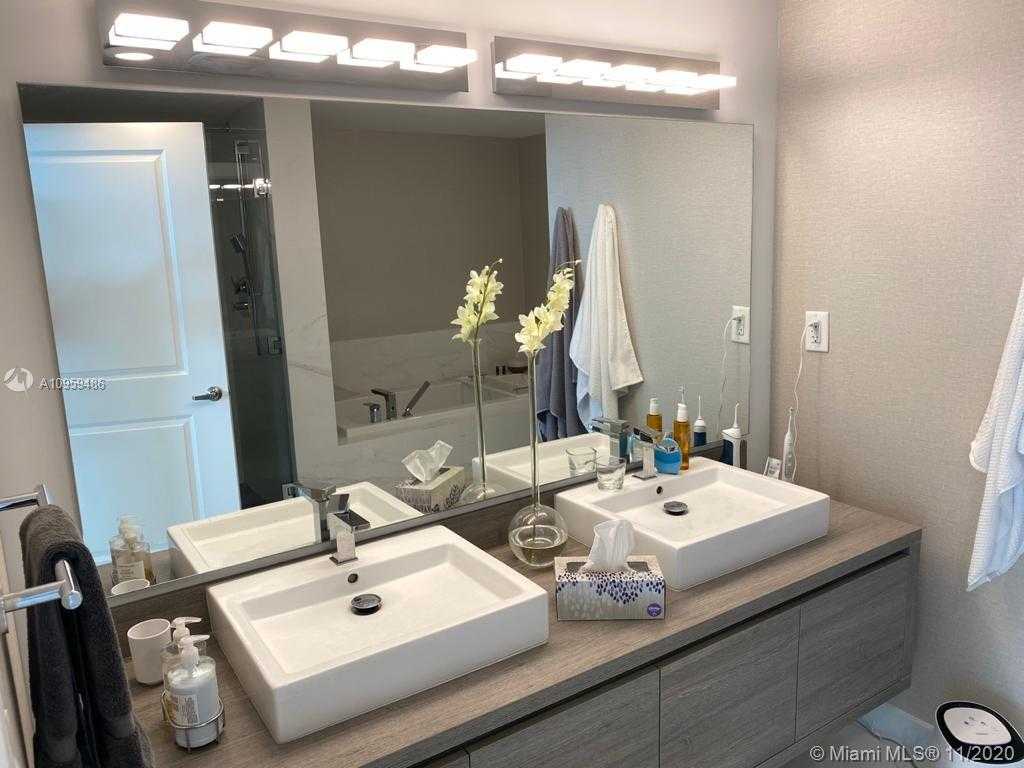 Small Image of 400 SUNNY ISLES BLVD #1820, Sunny Isles Beach Number 22