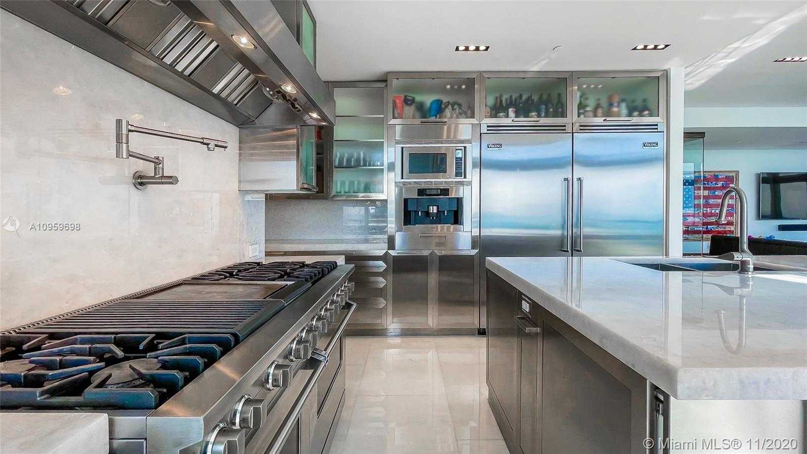 Small Image of 3737 COLLINS AVE #PH-3, Miami Beach Number 28