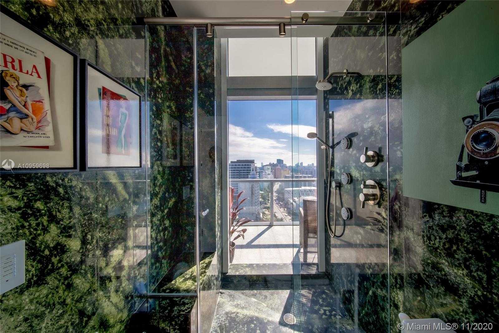 Small Image of 3737 COLLINS AVE #PH-3, Miami Beach Number 39