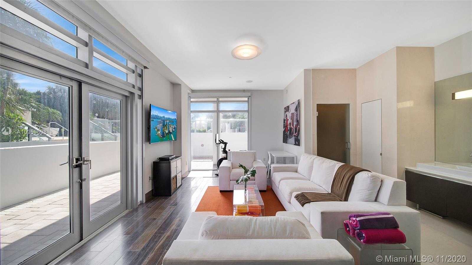 Small Image of 3737 COLLINS AVE #PH-3, Miami Beach Number 41