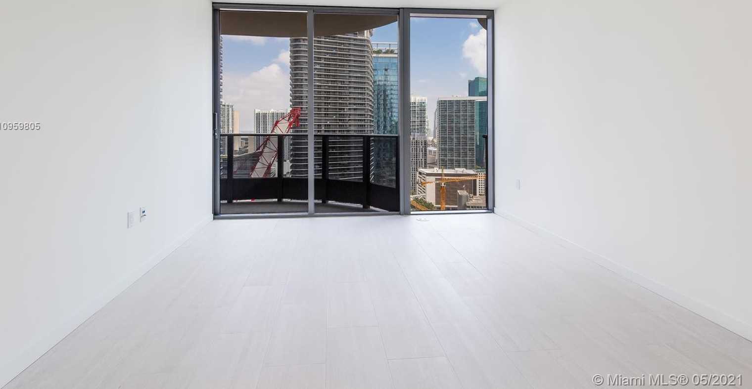 Small Image of 1000 BRICKELL PLZ #3015, Miami Number 15