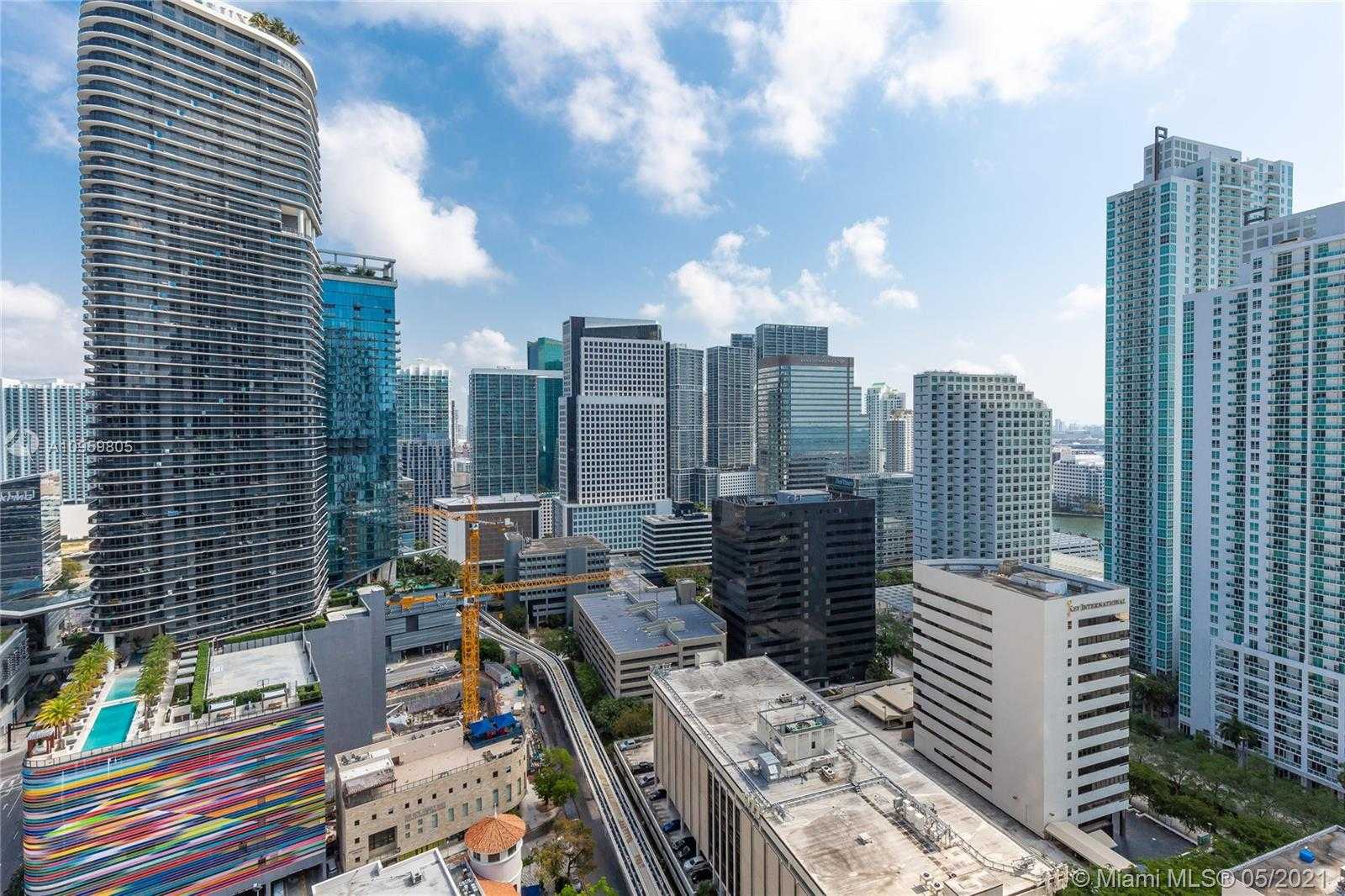 Small Image of 1000 BRICKELL PLZ #3015, Miami Number 21