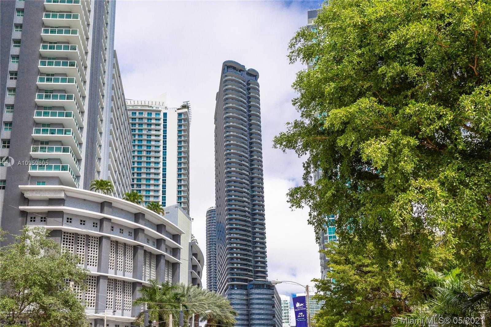 Small Image of 1000 BRICKELL PLZ #3015, Miami Number 22