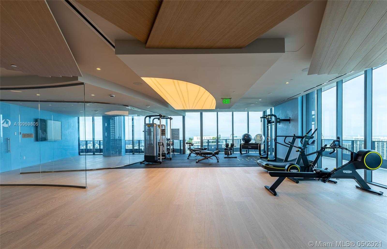 Small Image of 1000 BRICKELL PLZ #3015, Miami Number 30