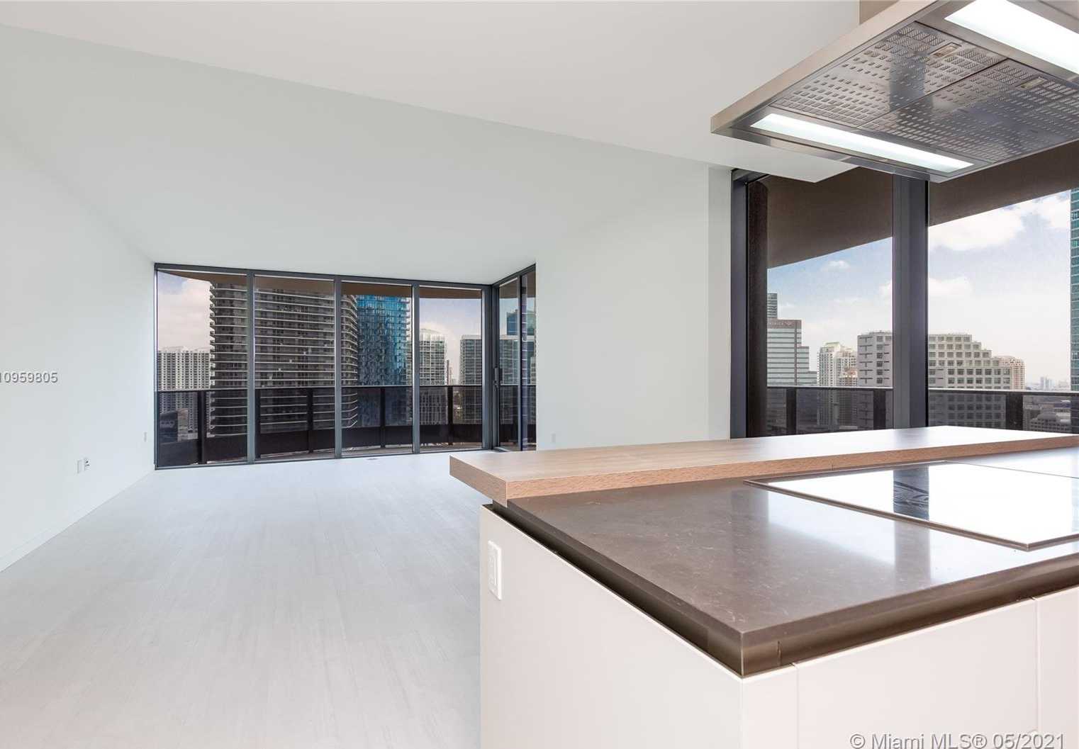 Small Image of 1000 BRICKELL PLZ #3015, Miami Number 7