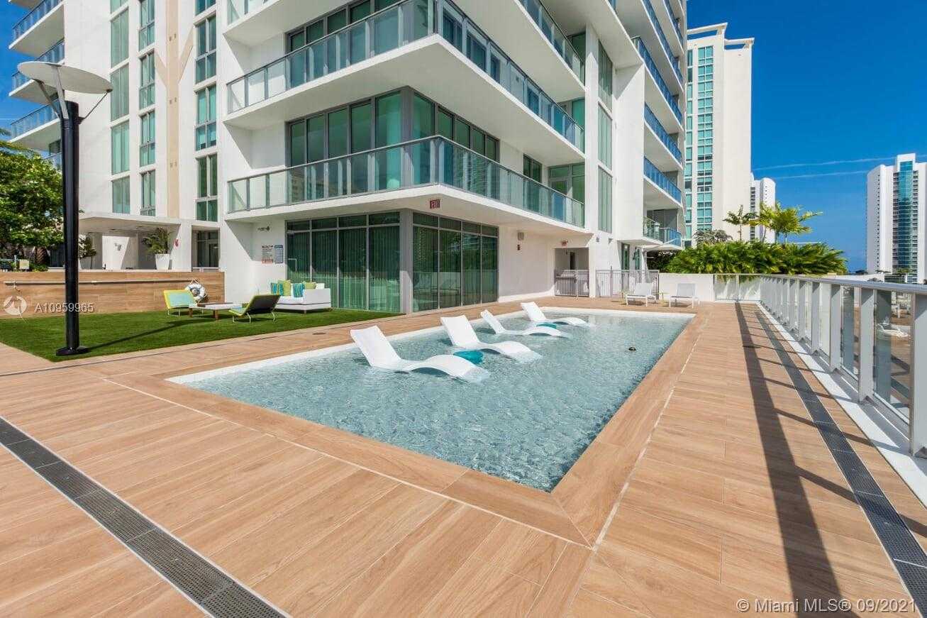 Small Image of 330 SUNNY ISLES BLVD #5-701, Sunny Isles Beach Number 10