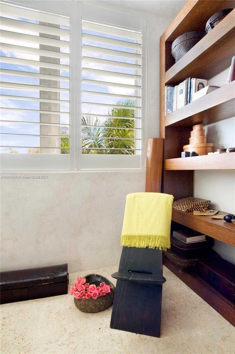 Small Image of 301 OCEAN DR #405, Miami Beach Number 16