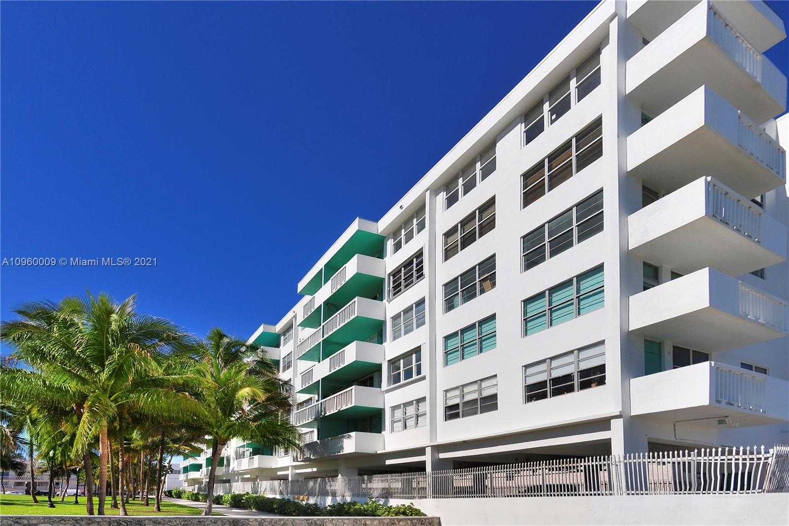 Small Image of 301 OCEAN DR #405, Miami Beach Number 17
