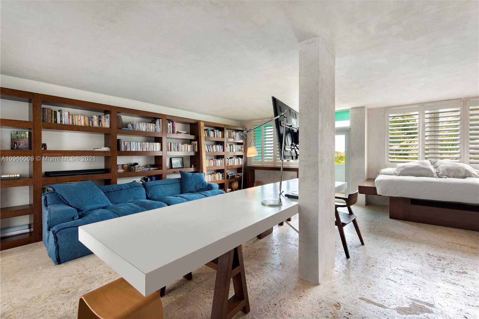 Small Image of 301 OCEAN DR #405, Miami Beach Number 5