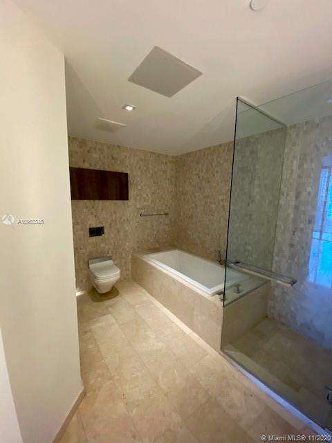 Small Image of 88 SOUTH WEST 7TH ST #2707, Miami Number 7