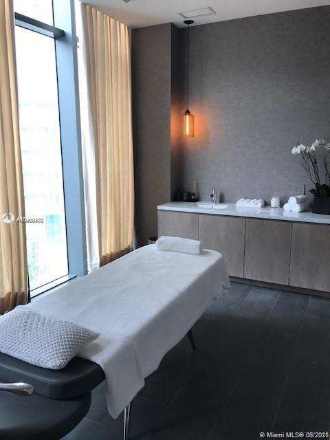 Small Image of 650 NORTH EAST 32ND ST #4607, Miami Number 22