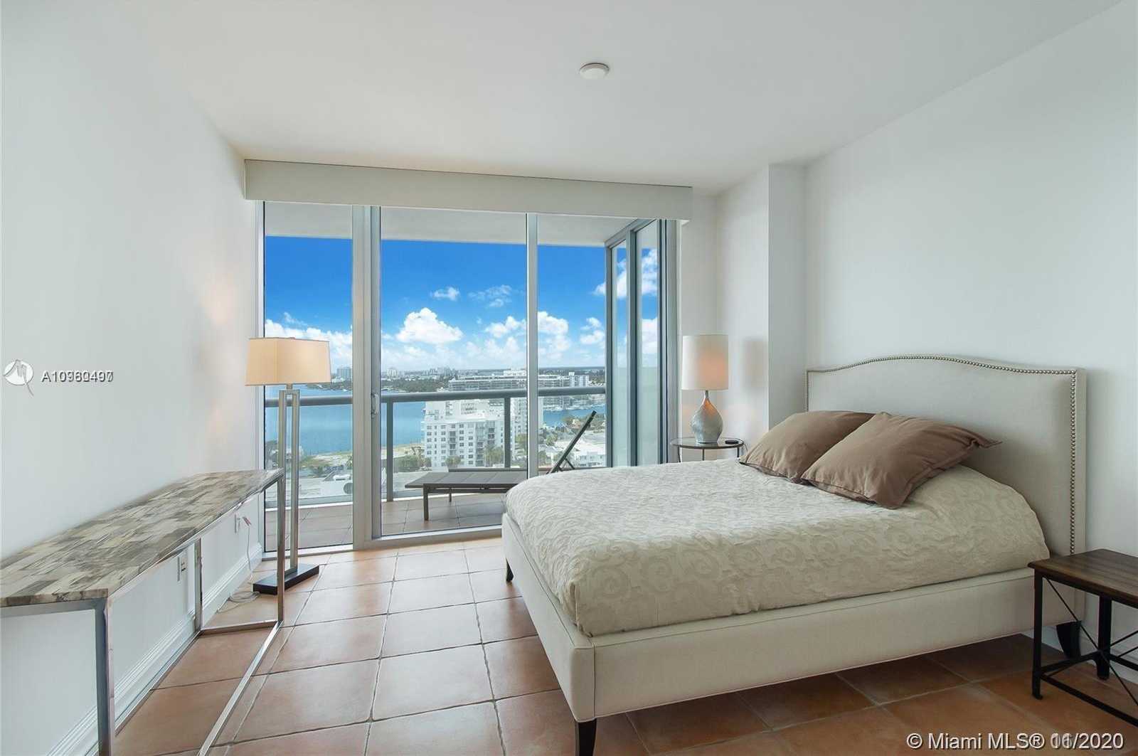 Small Image of 6799 COLLINS AVENUE #1501, Miami Beach Number 10
