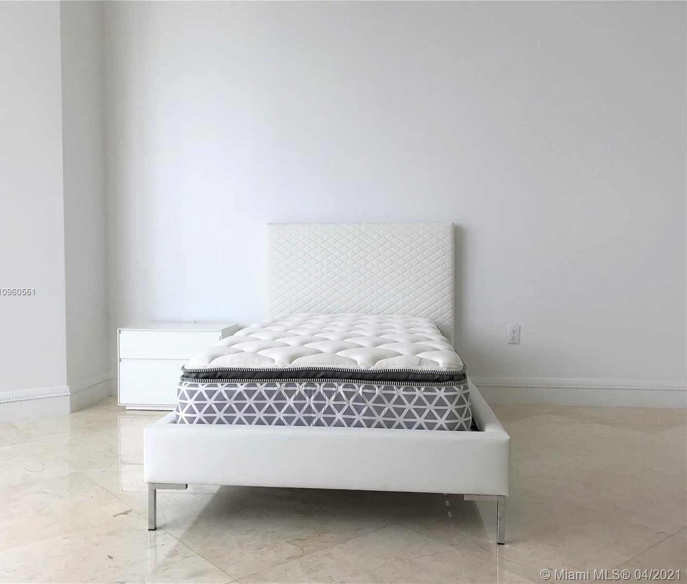 Small Image of 15901 COLLINS AVE #3606, Sunny Isles Beach Number 21