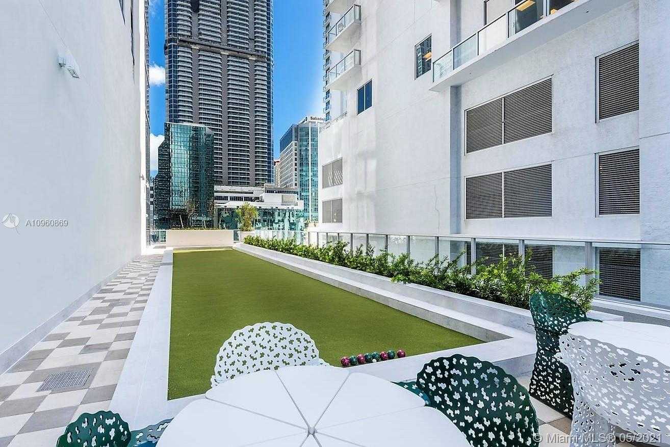 Small Image of 1010 BRICKELL AVE #3401, Miami Number 10