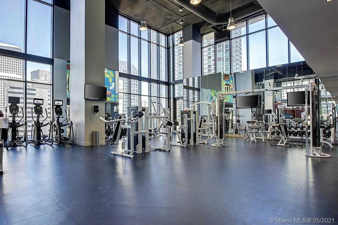 Small Image of 1010 BRICKELL AVE #3401, Miami Number 24