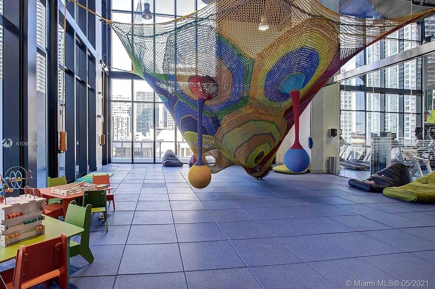 Small Image of 1010 BRICKELL AVE #3401, Miami Number 47