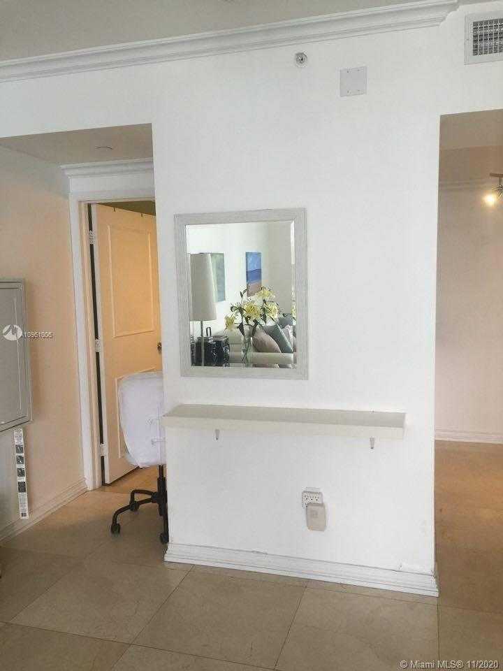 Small Image of 6365 NORTH EAST COLLINS AVE #1711, Miami Beach Number 5