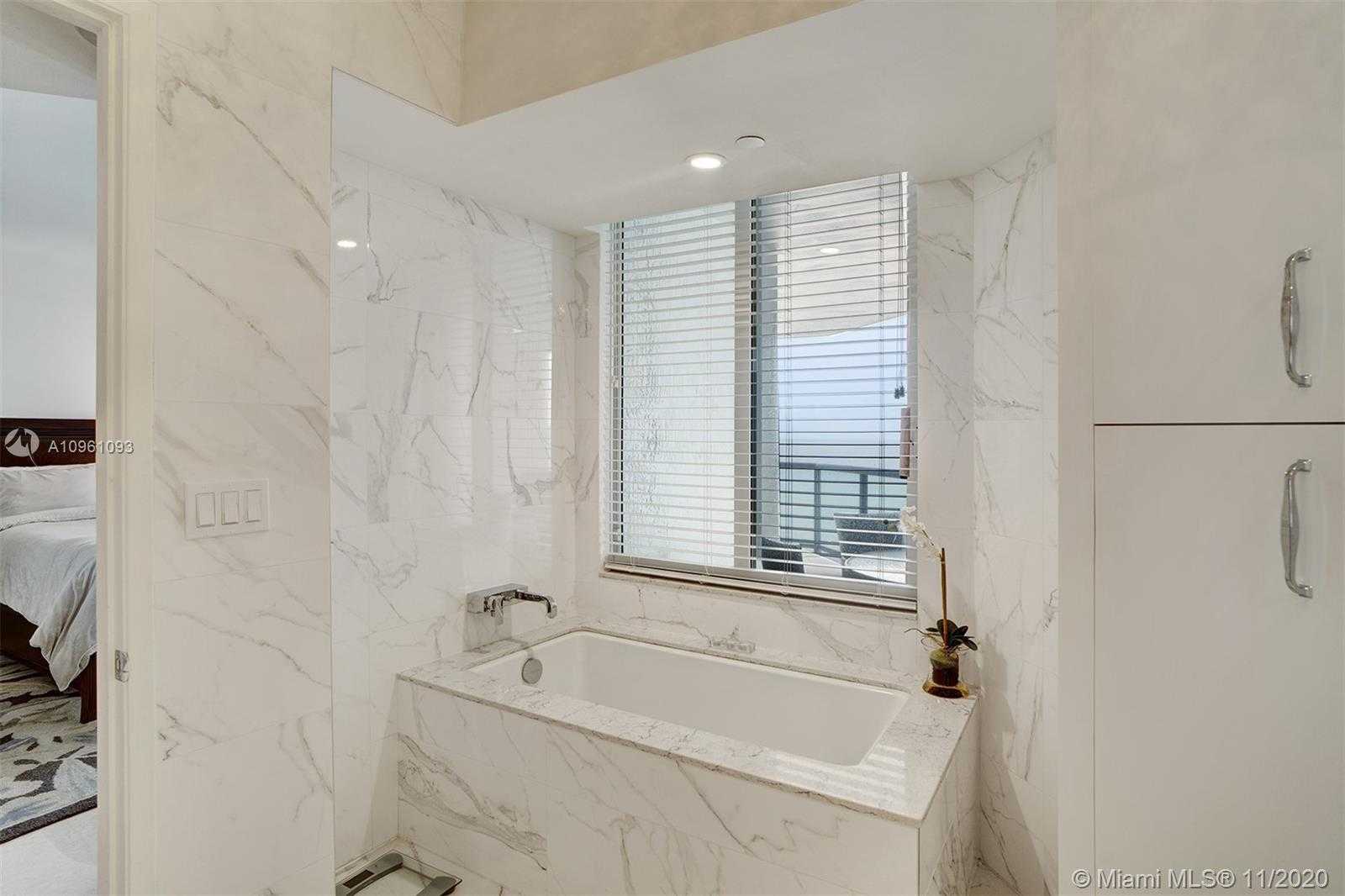 Small Image of 18671 COLLINS AVE #1703, Sunny Isles Beach Number 44