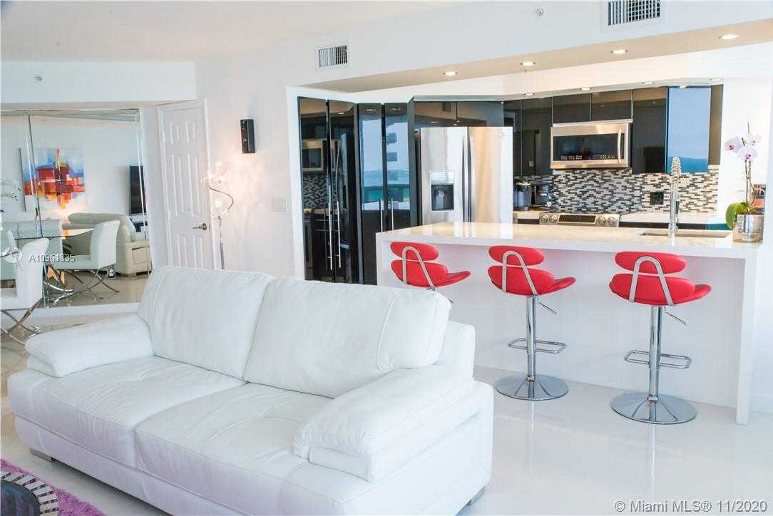 Small Image of 6301 COLLINS AVE #1402, Miami Beach Number 17