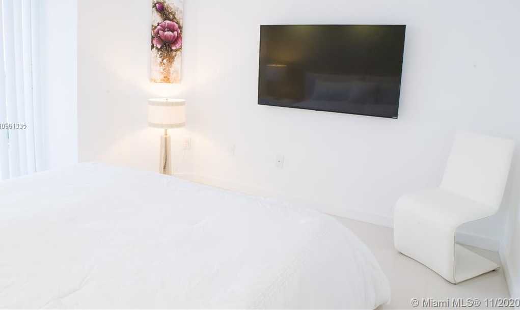 Small Image of 6301 COLLINS AVE #1402, Miami Beach Number 23