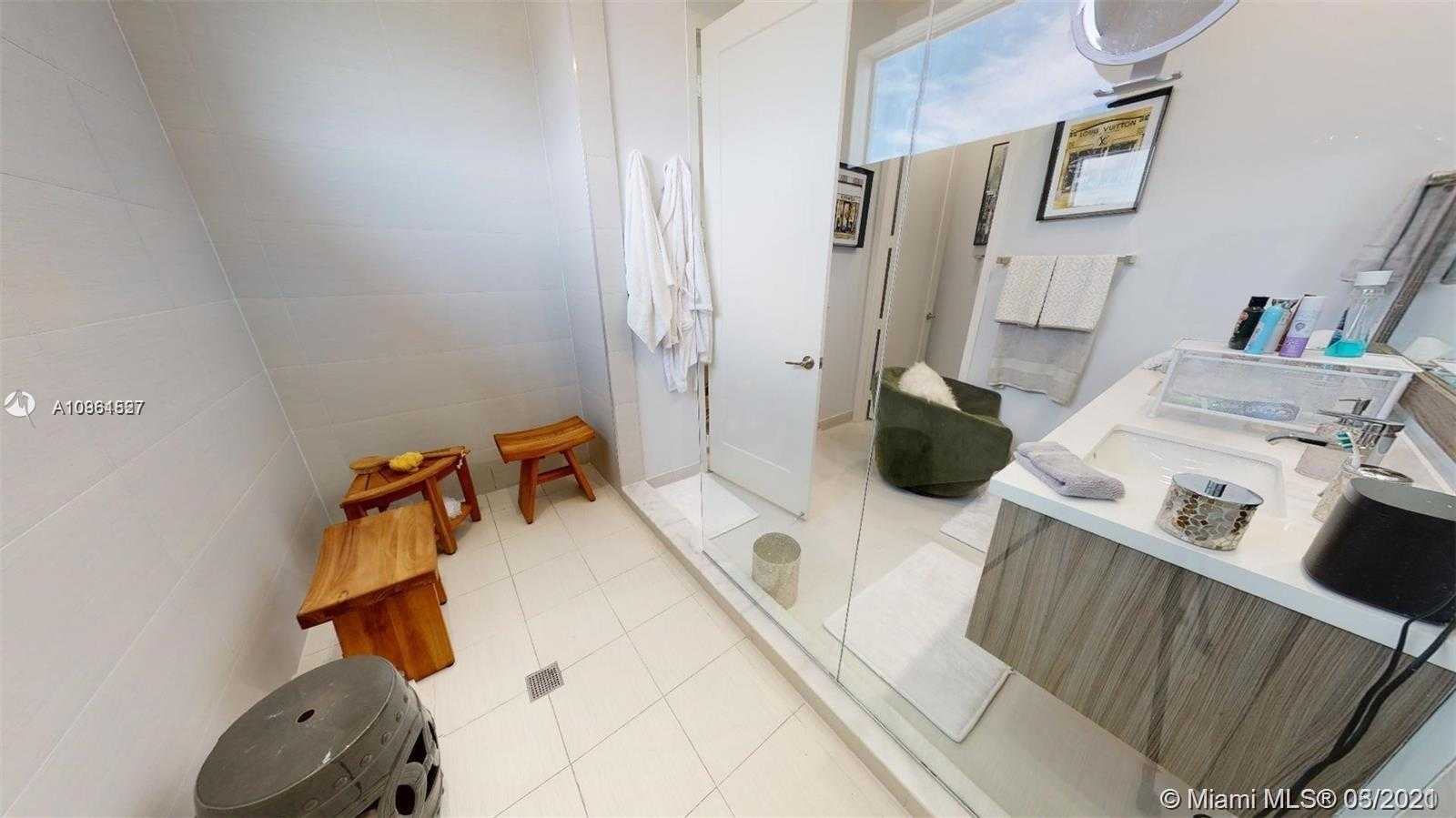 Small Image of 10315 NORTH WEST 66TH ST #., Doral Number 14