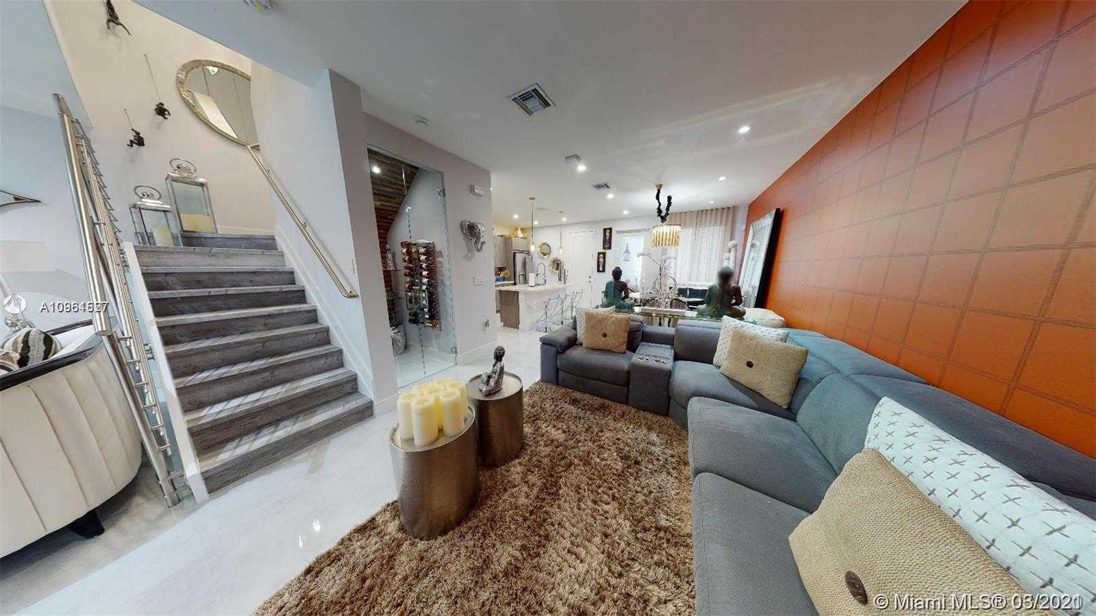 Small Image of 10315 NORTH WEST 66TH ST #., Doral Number 26