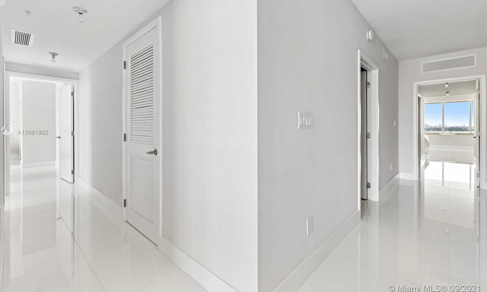 Small Image of 400 SUNNY ISLES BLVD #2005, Sunny Isles Beach Number 27
