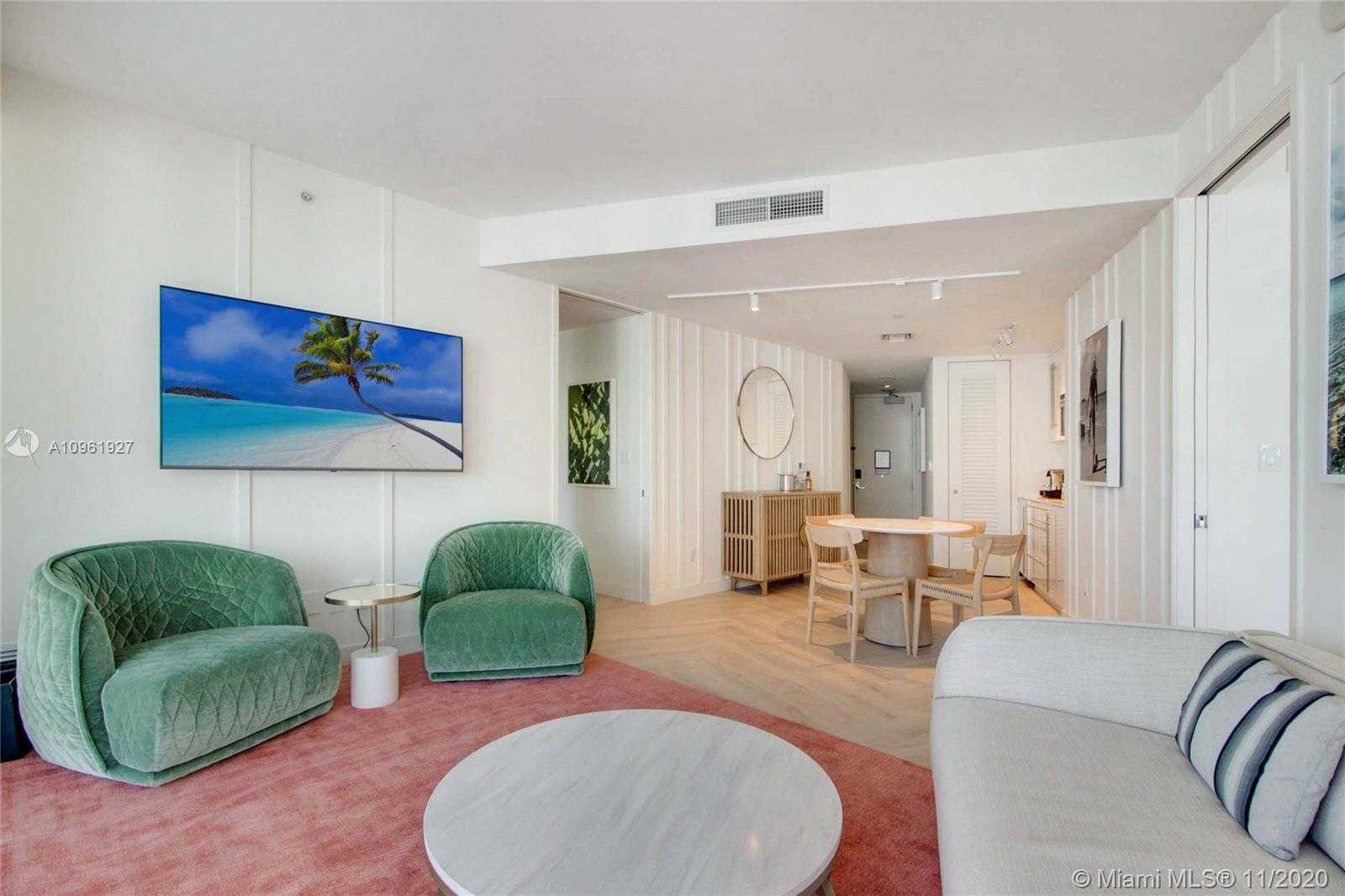 Small Image of 2201 COLLINS AVE #1211, Miami Beach Number 12