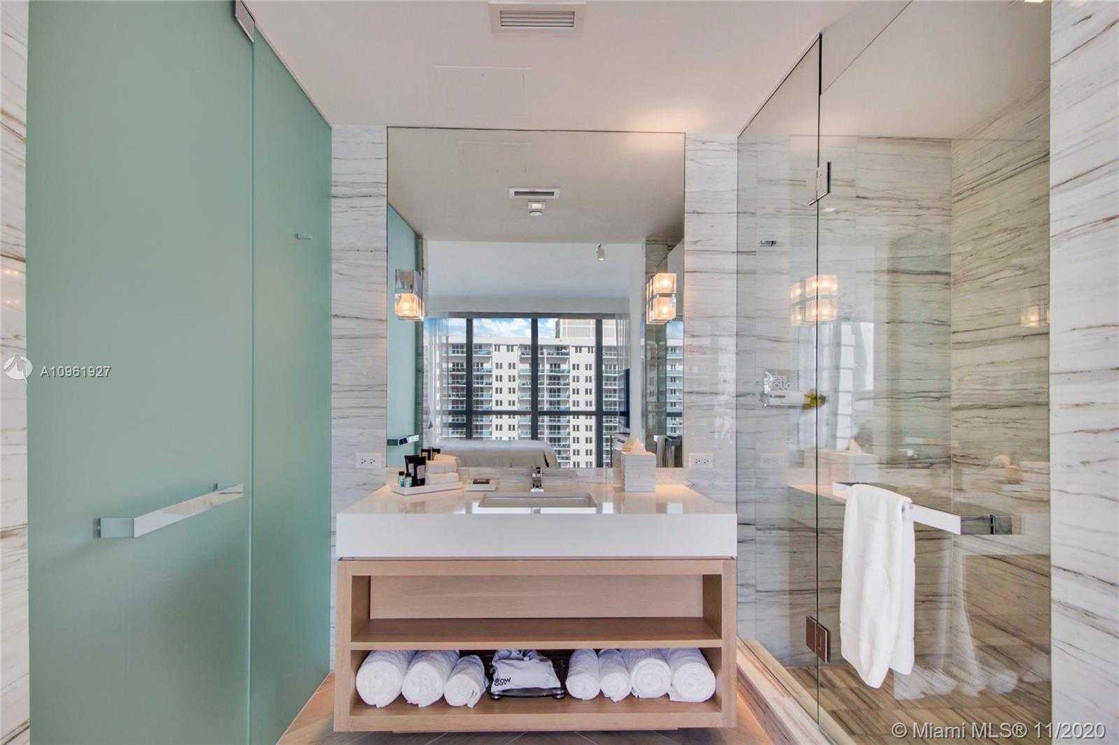 Small Image of 2201 COLLINS AVE #1211, Miami Beach Number 21