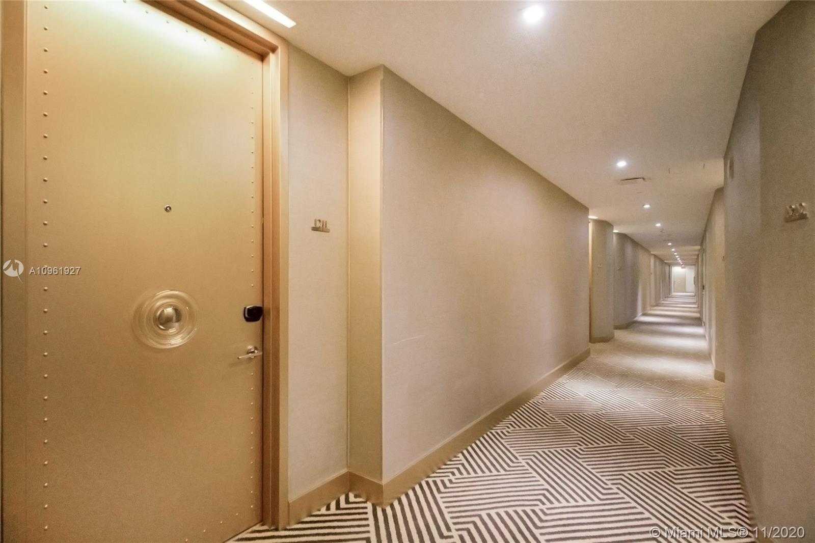 Small Image of 2201 COLLINS AVE #1211, Miami Beach Number 24