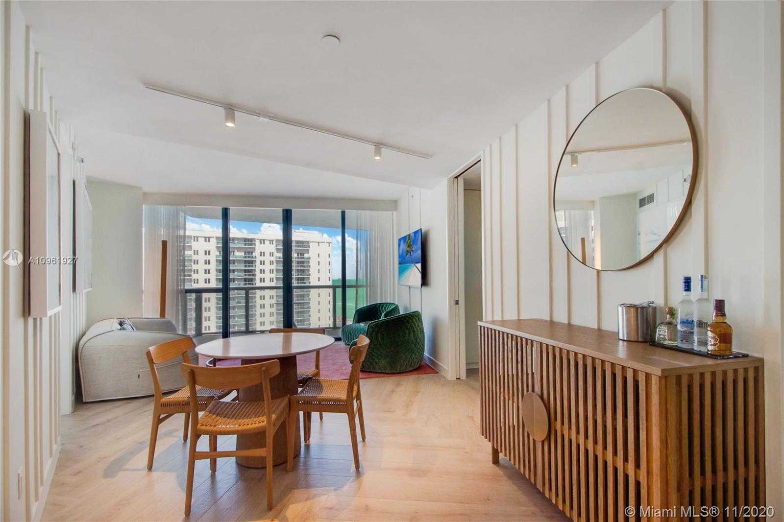 Small Image of 2201 COLLINS AVE #1211, Miami Beach Number 6