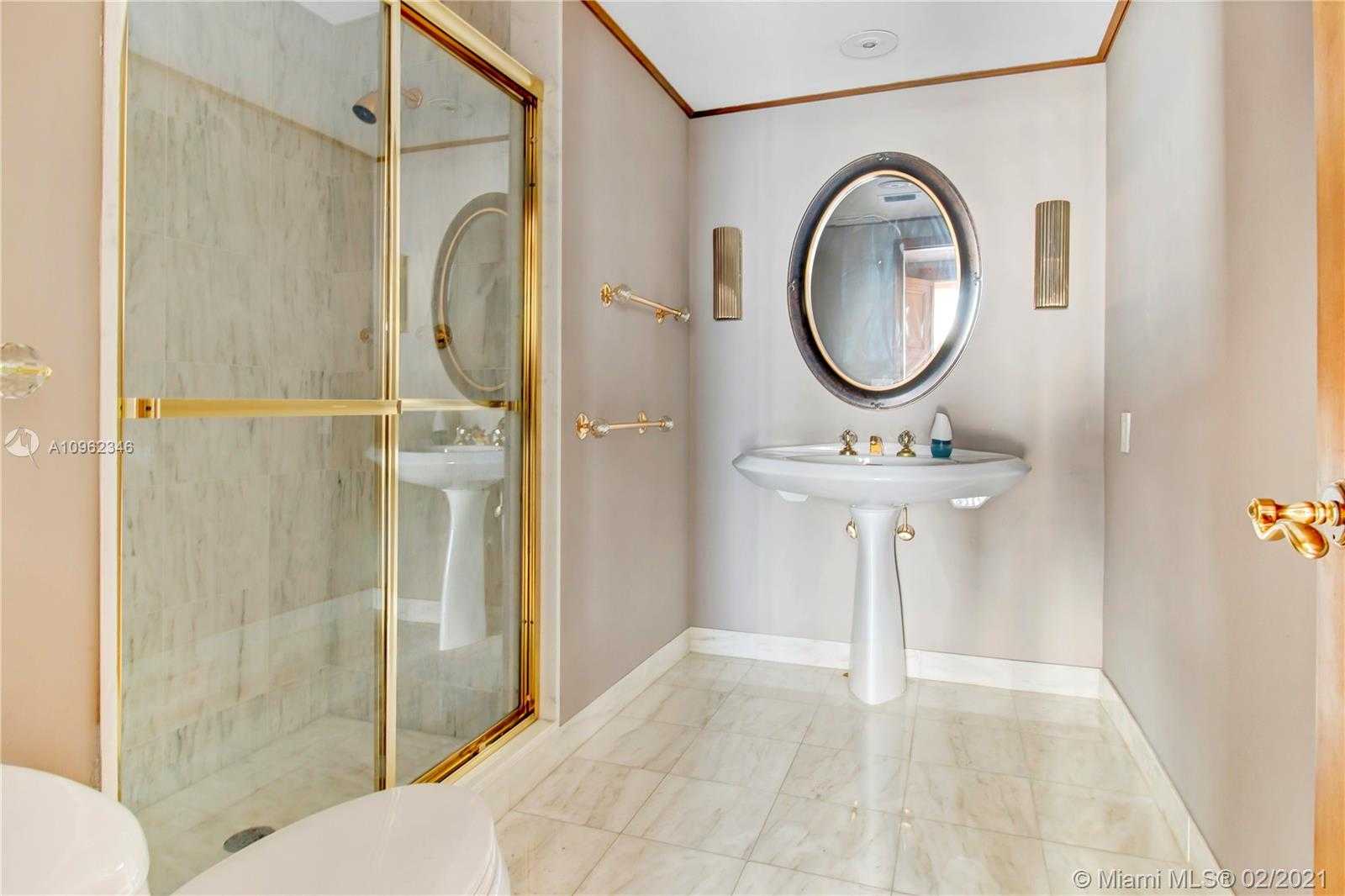 Small Image of 333 SUNSET DR #802, Fort Lauderdale Number 10