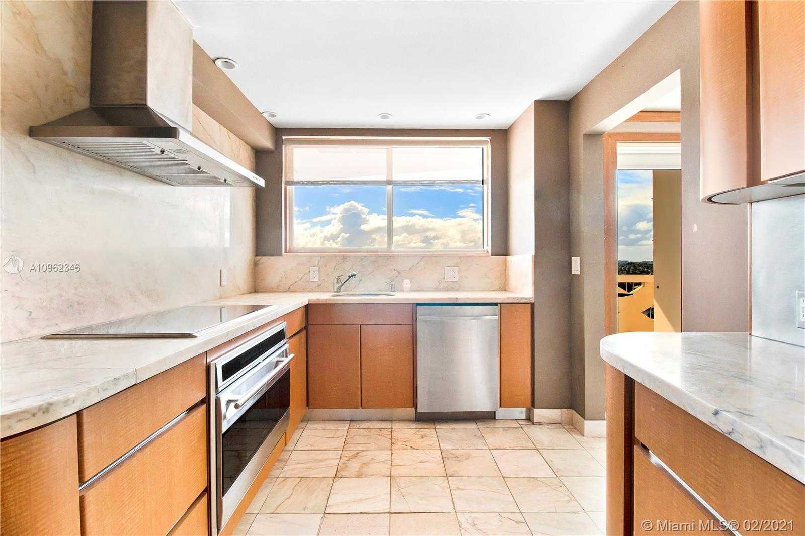 Small Image of 333 SUNSET DR #802, Fort Lauderdale Number 16
